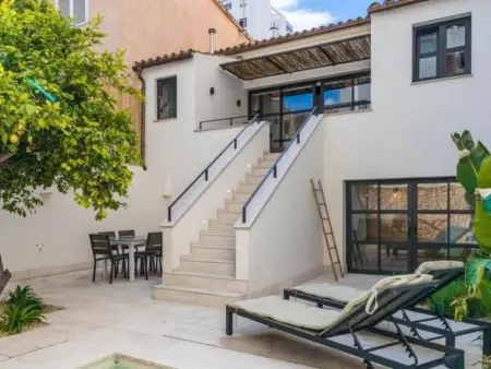 Maison moderne avec piscine, terrasse ensoleillée et tout confort à Palma - Photo 2