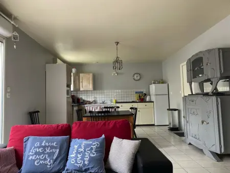 Séjour au cœur de Jard-sur-Mer : Maison avec terrasse et garage près de la plage ! - Photo 2