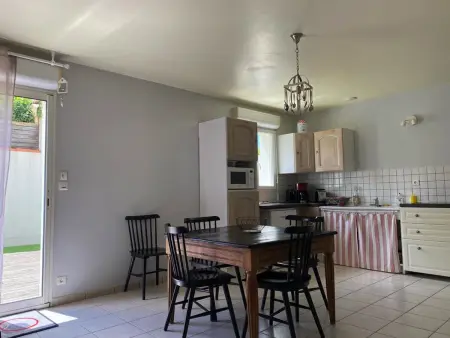 Séjour au cœur de Jard-sur-Mer : Maison avec terrasse et garage près de la plage ! - Photo 9