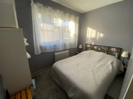 Appartement en rez-de-jardin à 100m de la plage avec terrasse et parking - Photo 8