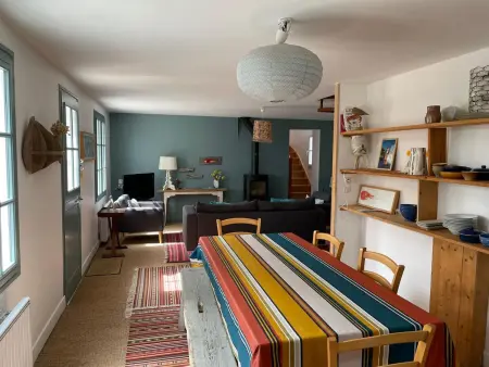 Spacieuse villa familiale avec jardin à Sauzon, à 5 min du port - Photo 3