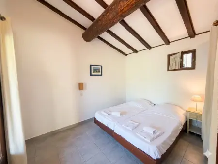 Mini-villa à 50m de la plage de Santa-Giulia, terrasse, parking, linge inclus - Photo 4