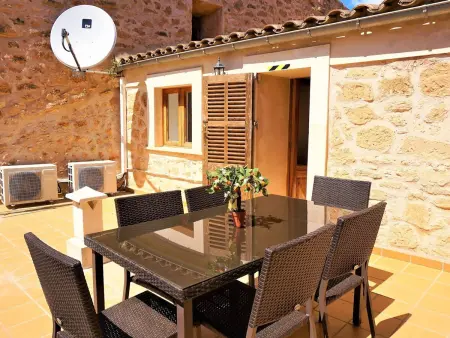 Maison Majorquine Rénovée avec Piscine à Llucmajor, 3 Chambres, 8 Personnes, WiFi, Climatisation - Photo 4