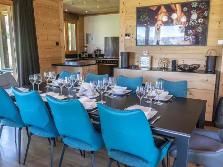 Luxe et détente : Lodge avec SPA privatif et accès piscine, golf, et aire de jeux. - Photo 2