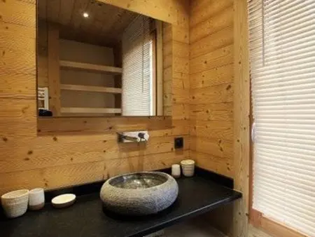 Luxe et détente : Lodge avec SPA privatif et accès piscine, golf, et aire de jeux. - Photo 10