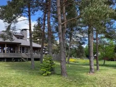 Luxe et détente : Lodge avec SPA privatif et accès piscine, golf, et aire de jeux. - Photo 20