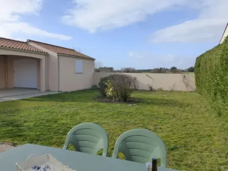 Maison plain-pied avec jardin clos, 6 personnes, proche plage et centre, parking, 3 chambres - Photo 18