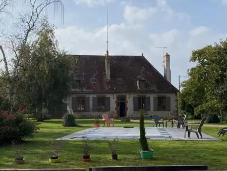 Gîte à la ferme avec piscine, animaux admis en Sologne Bourbonnaise - Photo 13