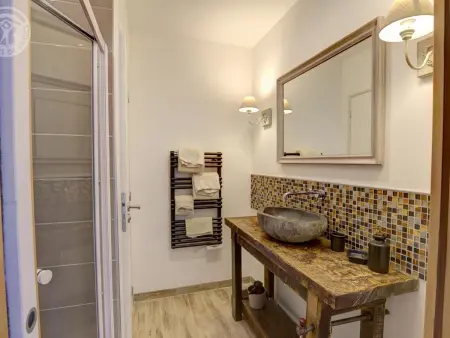 Gîte éco-responsable avec bassin naturel et vue panoramique - Photo 22