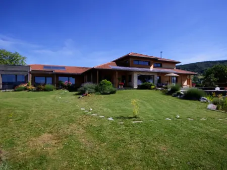 Gîte éco-responsable avec bassin naturel et vue panoramique - Photo 25