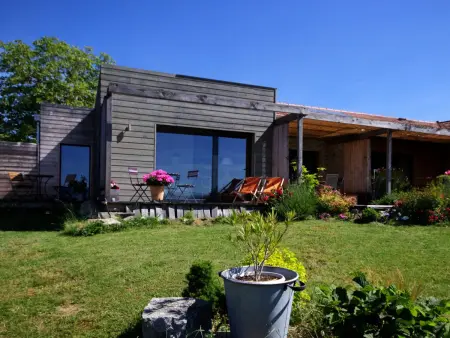 Gîte éco-responsable avec bassin naturel et vue panoramique - Photo 26