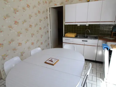 Maison de plain-pied avec jardin clos, proche de la plage et des commerces - Photo 6