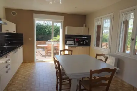 Maison de vacances Trélévern, Maison à Trelevern près de la Côte de Granit Rose - Photo 2