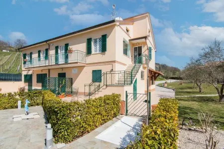 La Collina, Belle maison de vacances à Montedinove avec piscine partagée - Photo 1