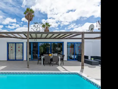 Villa Valentina avec Piscine Privée à Playa Blanca, à 500m de la Plage - Photo 1