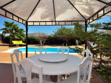 Villa Timanfaya: Maison Jumelée avec Piscine Privée à Yaiza, Proche du Parc National et de Playa Blanca - Photo 11