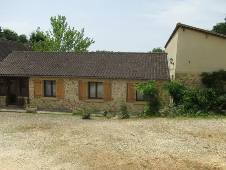 Maison spacieuse avec piscine privée au cœur du Périgord - Photo 25