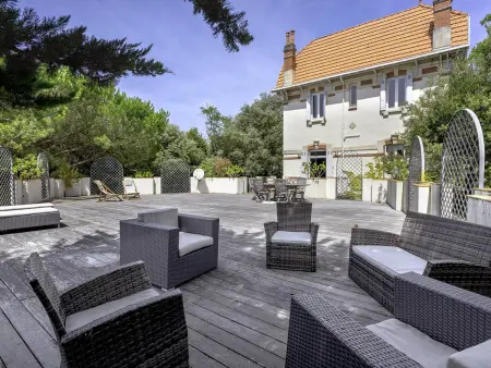 Villa Familiale près du Moulleau et Plage des Arbousiers avec Grand Jardin et Terrasse - Photo 3