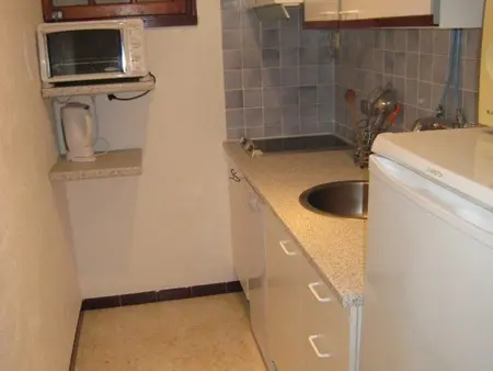 Charmant T3 avec Terrasse et Jardin, Quartier Super Cavalaire, Parking Inclus - Photo 6
