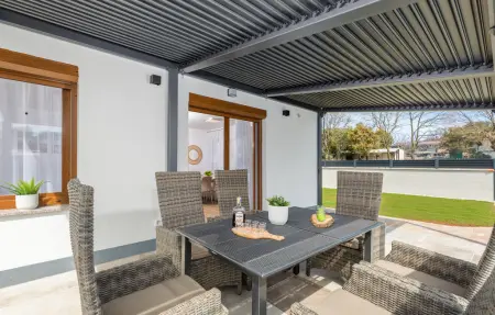 Maison 5 personnes à Peroj - Photo 2