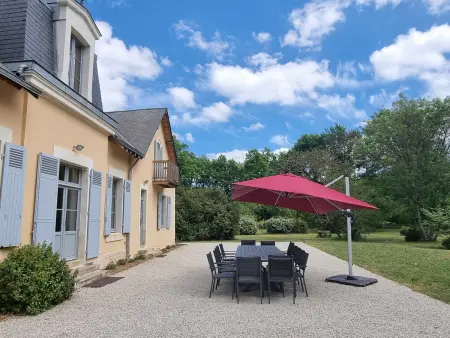 Luxe et tranquillité au vert: maison 6 chambres, piscine, proche du Mans, idéale familles et groupes - Photo 12