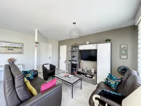 Maison 3 chambres à 100m de la plage avec grande terrasse, jardin clos et parking - Jullouville - Photo 2