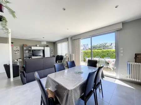 Maison 3 chambres à 100m de la plage avec grande terrasse, jardin clos et parking - Jullouville - Photo 6