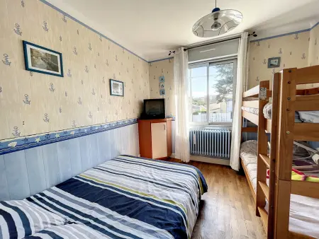 Maison 3 chambres à 100m de la plage avec grande terrasse, jardin clos et parking - Jullouville - Photo 12