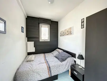 Maison 3 chambres à 100m de la plage avec grande terrasse, jardin clos et parking - Jullouville - Photo 15