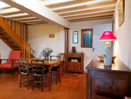 Maison Nature avec Salle de Jeux, Jardin Clos, et Wi-Fi à Dampierre-sous-Brou - Photo 1