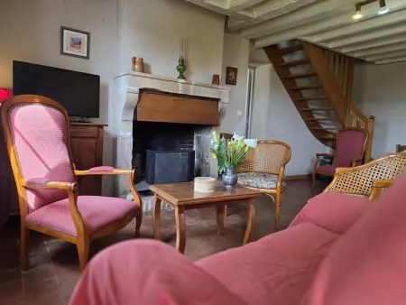 Maison Nature avec Salle de Jeux, Jardin Clos, et Wi-Fi à Dampierre-sous-Brou - Photo 13