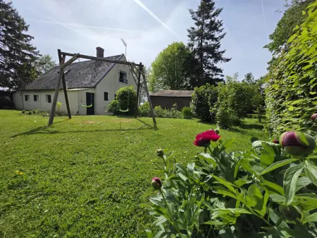 Maison Nature avec Salle de Jeux, Jardin Clos, et Wi-Fi à Dampierre-sous-Brou - Photo 34