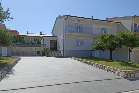Holiday Home Larma, Maison à Senj avec piscine près de plage - Photo 4