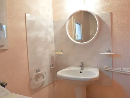 Maison proche plage et commerces, 3 pièces, climatisée, 6 couchages, animaux acceptés - Photo 11