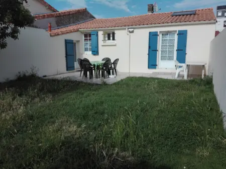 Maison T4 Rénovée - Jardin Privé - Plage et Commerces à Pied - Stationnement Inclus - Photo 11