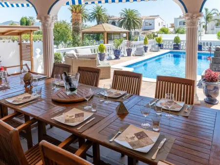 Romulia, Maison 8 personnes à Empuriabrava - Photo 2