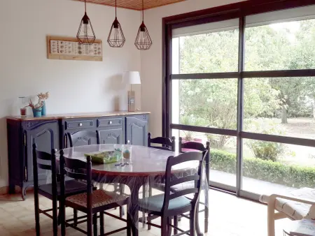 Maison familiale avec jardin, parking privé et wifi aux Sables-d'Olonne - Photo 2