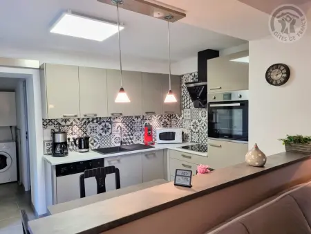 Gîte tout inclus avec jardin clos, terrasse privative, proche forêt et randonnées, 1 chambre, 1 canapé-lit - Photo 9