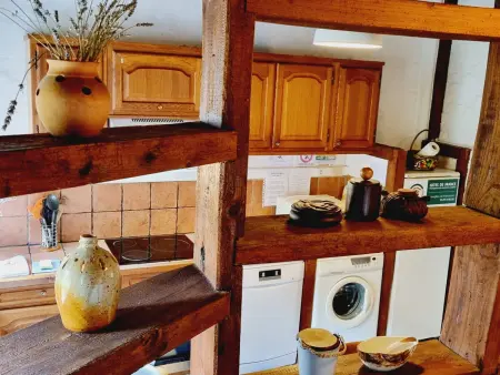 Gîte Familial dans Ferme de 1713, Jardin Privé et Jeux - Photo 12