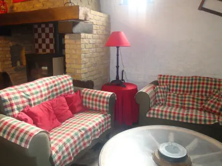 Gîte Familial dans Ferme de 1713, Jardin Privé et Jeux - Photo 21