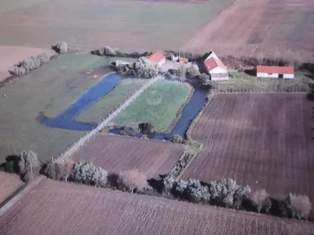 Gîte Familial dans Ferme de 1713, Jardin Privé et Jeux - Photo 28