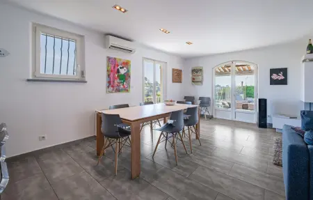 Maison 8 personnes à Saint Laurent du Var - Photo 25