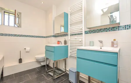 Maison 8 personnes à Saint Laurent du Var - Photo 36