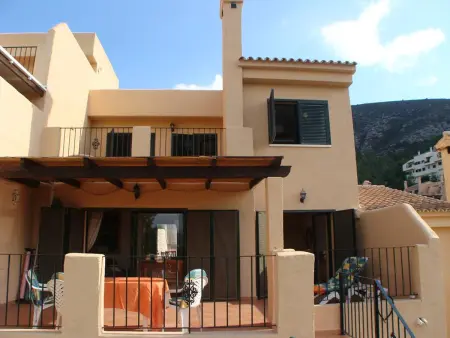 Charmant bungalow avec piscine et jardin privé à Benitachell, Costa Blanca - Photo 1