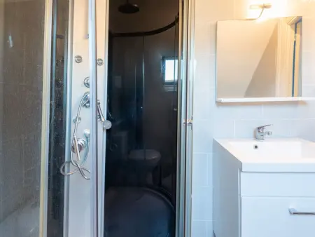 Villa la Fourmi, Maison 4 personnes à Saint Germain sur Ay - Photo 15