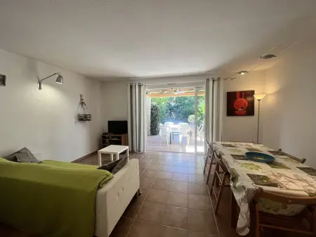 Villa Duplex Climatisée - Plage et Commerces à Pied - Résidence de Standing avec Piscine - Photo 7