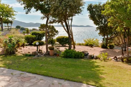 VILLA LA CRIQUE, Belle maison de vacances avec terrasse - Photo 3