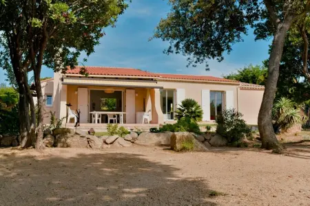 VILLA LA CRIQUE, Belle maison de vacances avec terrasse - Photo 7