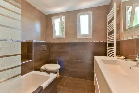 VILLA LA CRIQUE, Belle maison de vacances avec terrasse - Photo 32