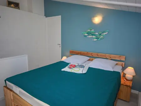 Maison rénovée avec mezzanine à Saint-Georges-d'Oléron, proche plage - Photo 7